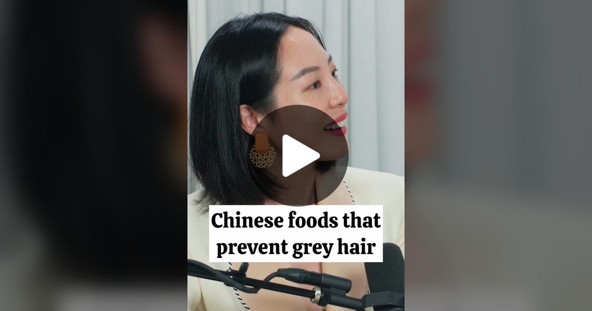 AnwarMahar10432's tweet card. 683K likes, 8952 comments. “In Chinese culture we believe grey hair is caused by weak kidneys, which is exacerbated by stress and aging. Traditional Chinese medicine is about slowing the aging...