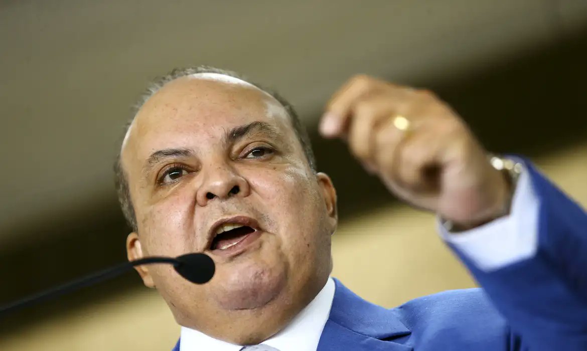 ICLNoticias's tweet card. Esboçada com o conhecimento do governador do Distrito Federal, Ibaneis Rocha, de sua vice, Celina Leão, por meio de um lobby associativo liderado pelo senador Ciro Nogueira (PP-PI) que pôs todos à...