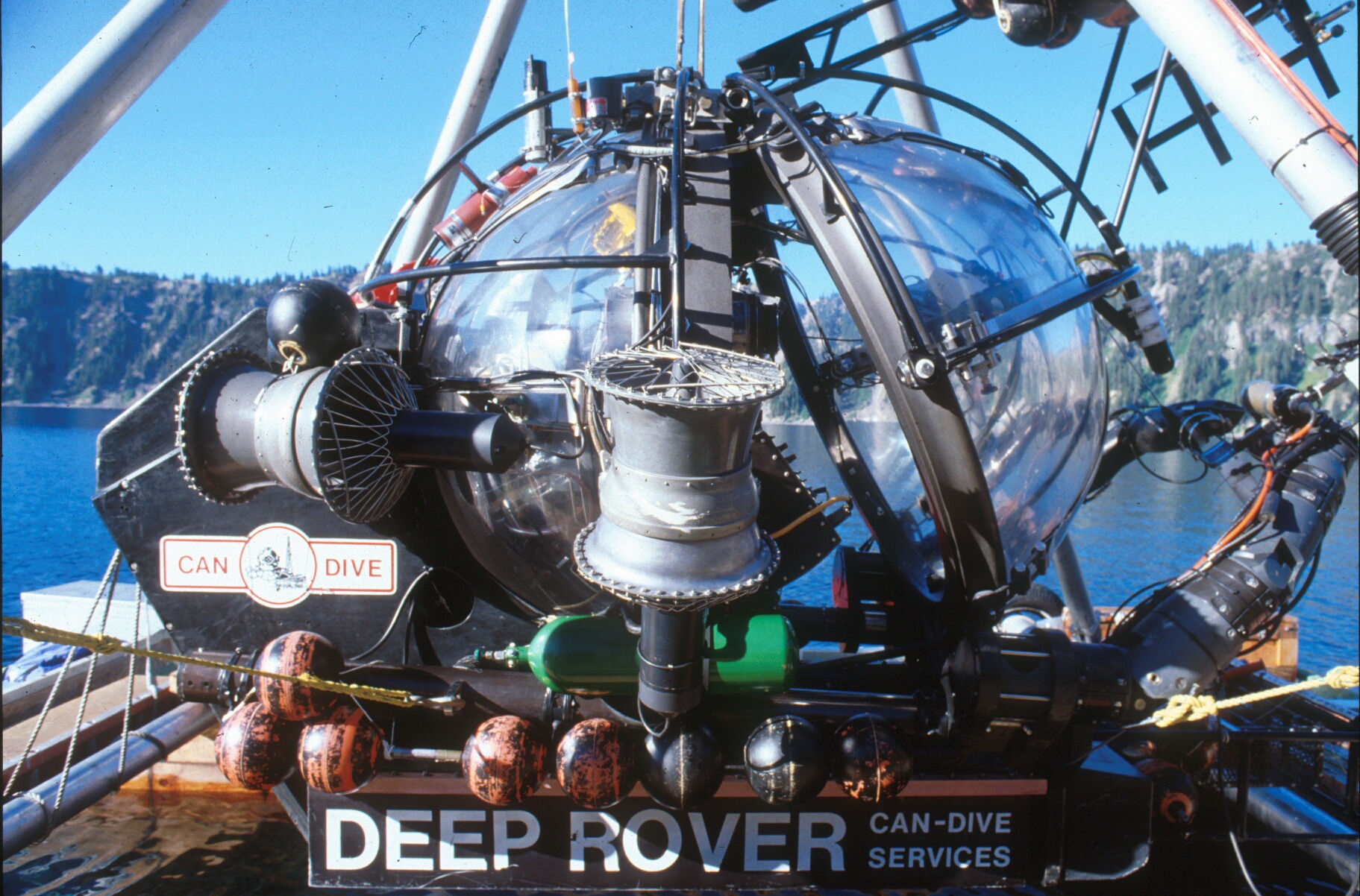 IngeniumFr's tweet card. Il est essentiel d’étudier la provenance, la culture matérielle et le mode d’utilisation d’un artefact pour bien comprendre son rôle et son impact dans l’histoire des sciences et de la technologie....