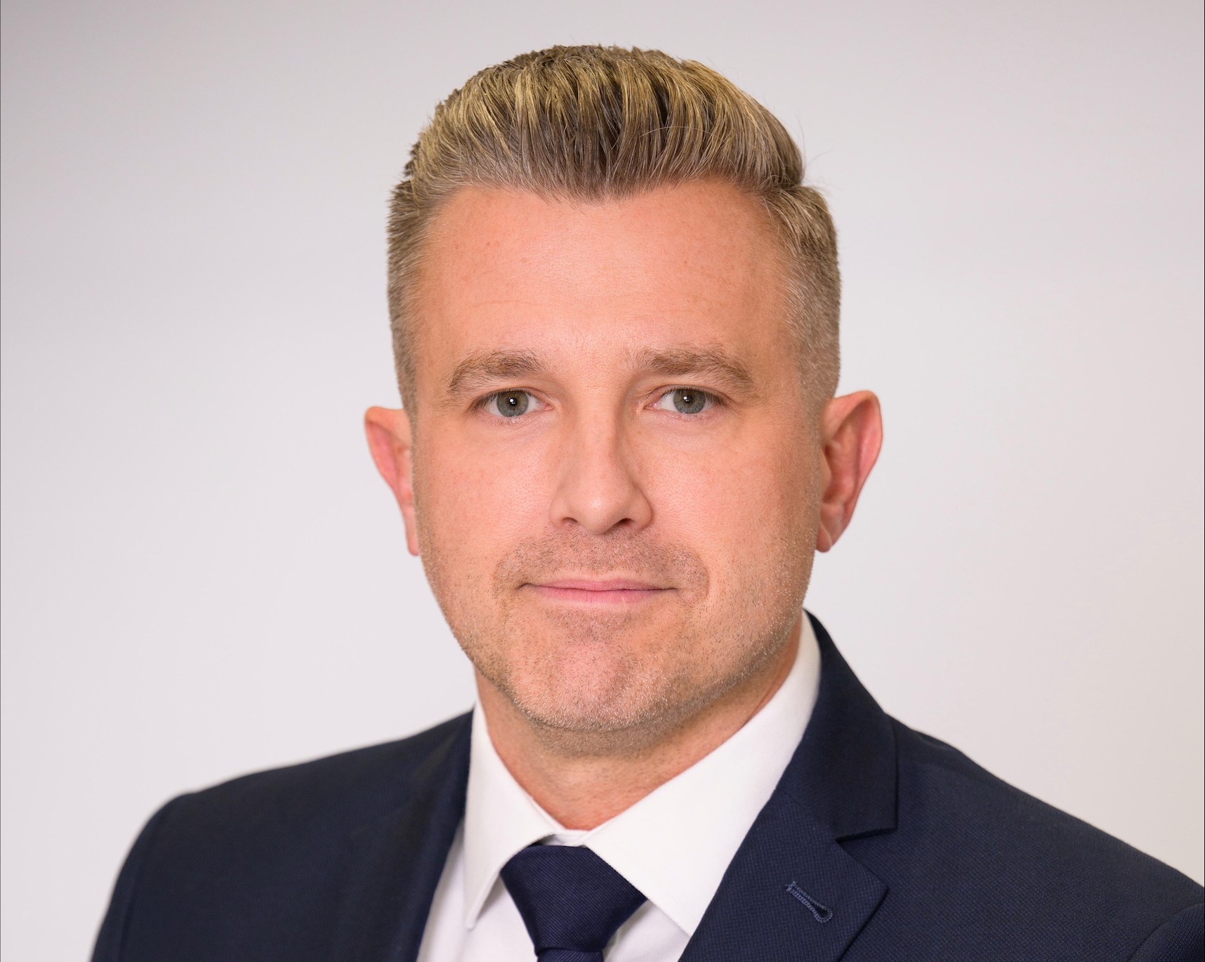 HeavyLift_News's tweet card. Blue Water has appointed Ryan Foley as COO Energy, Ports & Projects, effective January 2026. Foley becomes the company’s first non-Danish Executive Board member