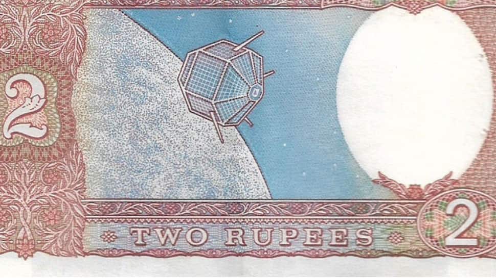 ZeeTamilNews's tweet card. இந்த நவீன யுகத்தில், மக்கள் விரைவாக பணம் சம்பாதிக்கும் வழிகளை தேடுகிறார்கள், ஆனால் பெரும்பாலும் வாய்ப்புகளை கண்டுபிடிப்பது கடினம். அதனால், உங்களிடம் உள்ள 2 ரூபாய் நோட்டை விற்பதன் மூலம் ஒரு நொடியில்...