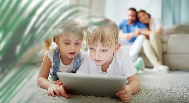 BlogBucket's tweet card. Here in an Keylogger app that can help parents monitor their kids while they are school or away from home.