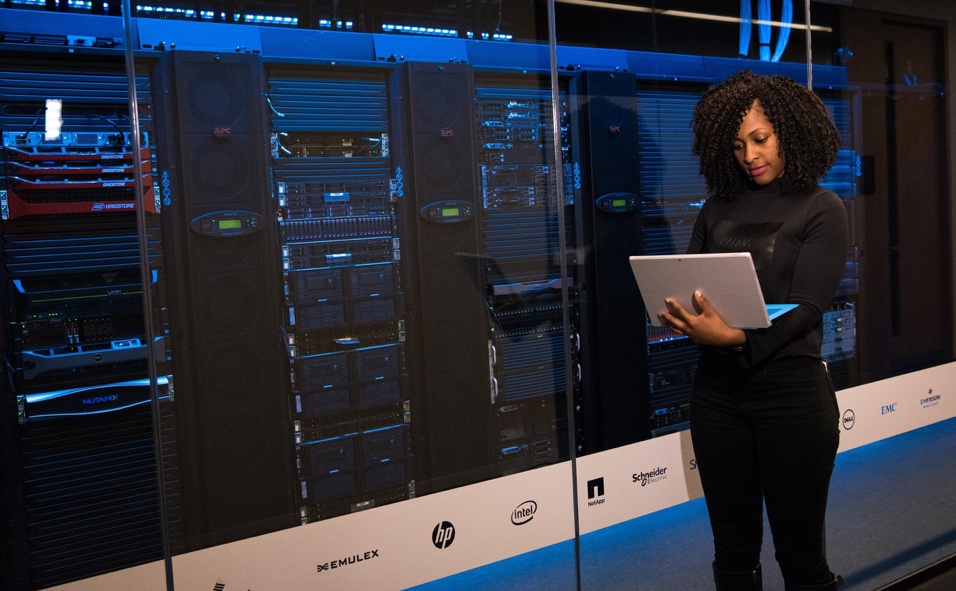 BlogBucket's tweet card. Virtual data rooms have become an integral daily usage by team members as it has opened new solutions and ways of having a healthy working balance.