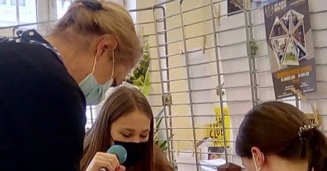 Tweet card summary image