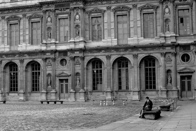 aspalumni's tweet card. A Canadian expat shares her personal story on how buying a plane ticket to Paris on a whim changed the course of her life.