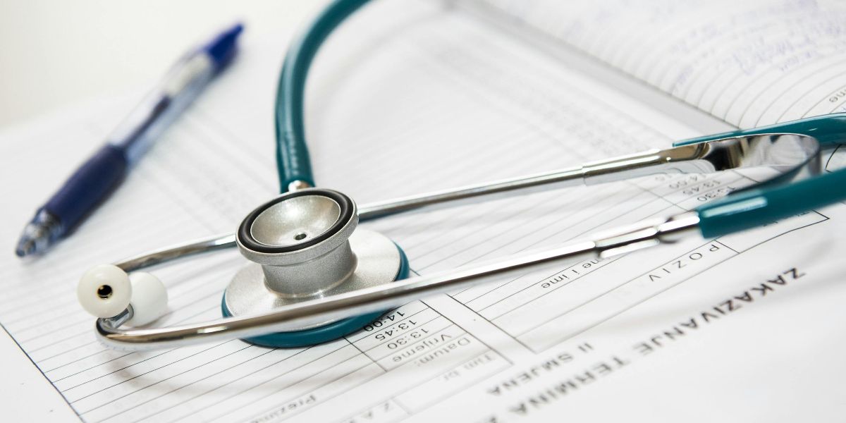 Labroots's tweet card. GLP-1 receptor agonists like Ozempic and Wegovy may increase survival among patients with colon cancer. | Drug Discovery And Development