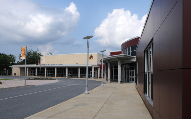 JacqueFetrow's tweet card. Detractors of our public schools should pay attention to what’s going on in Gov. Mifflin and other local districts.