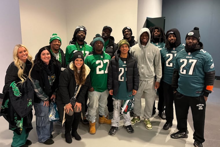 Jeff_McLane's tweet card. The Eagles cornerback allowed zero catches against Amon-Ra St. Brown, Jameson Williams, Jared Goff, and the highest-scoring offense in the NFC.