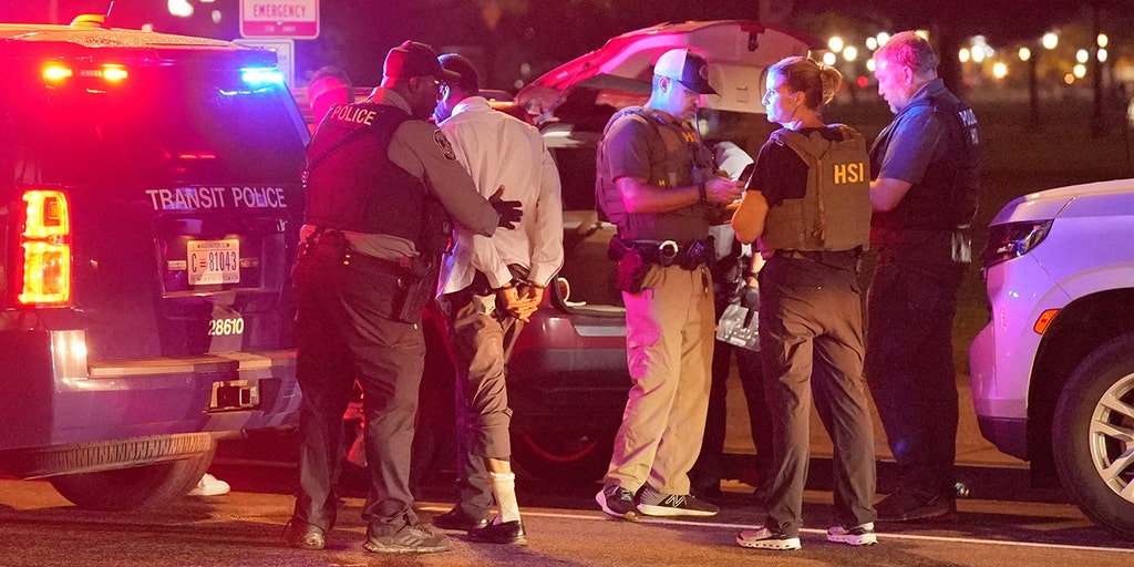 WhiteHouse's tweet card. President Trump addresses America's hidden war with new policies targeting overdose deaths and murders that killed nearly 100,000 people in the United States.