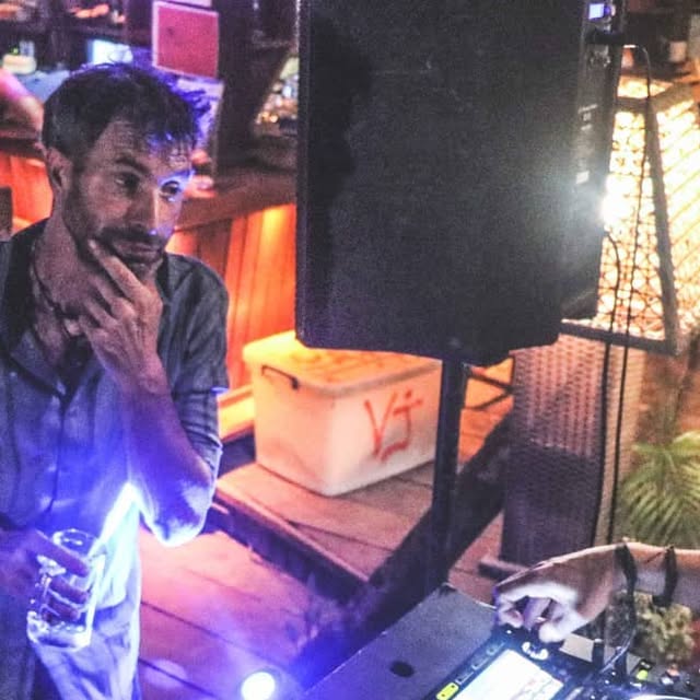 treehouse_kr's tweet card. Treehouse Bungalows (@treehouse_kohrong) • Instagram photos and videos