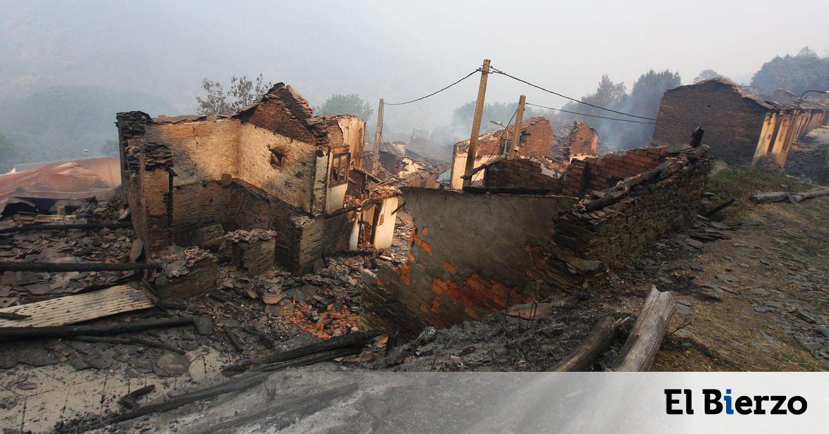 ileoncom's tweet card. El medio centenar de vecinos evacuados el lunes regresan a la localidad del municipio de Oencia: “No ha quedado nada, no queda una puta casa en pie. No ha venido ni Dios, no ha quedado nada"
