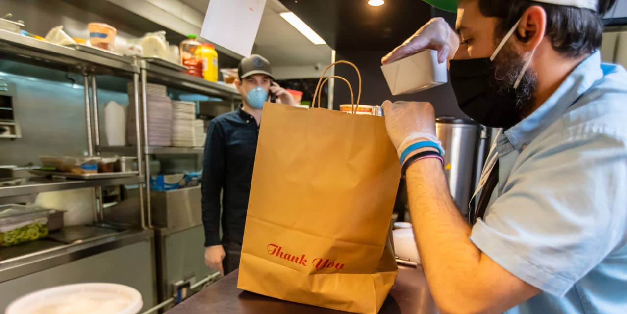 MinimumWageBiz's tweet card. America’s federal minimum wage has remained at $7.25 since 2009.