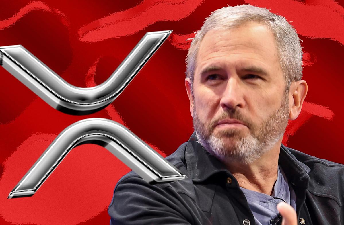 CatfishFishy's tweet card. Ripple reportedly offered to buy $1 billion in shares at a $40 billion valuation. It saw the lowest participation rate compared to previous tender offers. Private crypto valuations are soaring amid...