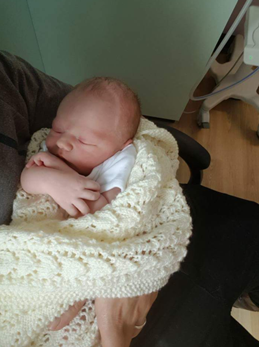 ReframingBirth's tweet card. I first spoke to Zoe when she was struggling with her mental health, early on in the pregnancy. I offered support and guidance through this time and a year on, she wanted to share her story. This...