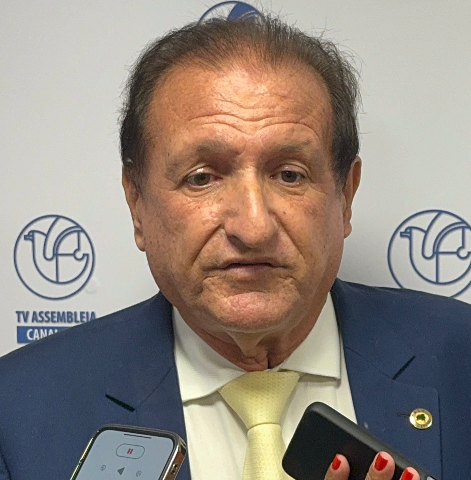 PoderParaiba's tweet card. Hervázio Bezerra confirmou, em entrevista à CBN João Pessoa, que deixará o partido após o episódio envolvendo o afastamento de Léo Bezerra