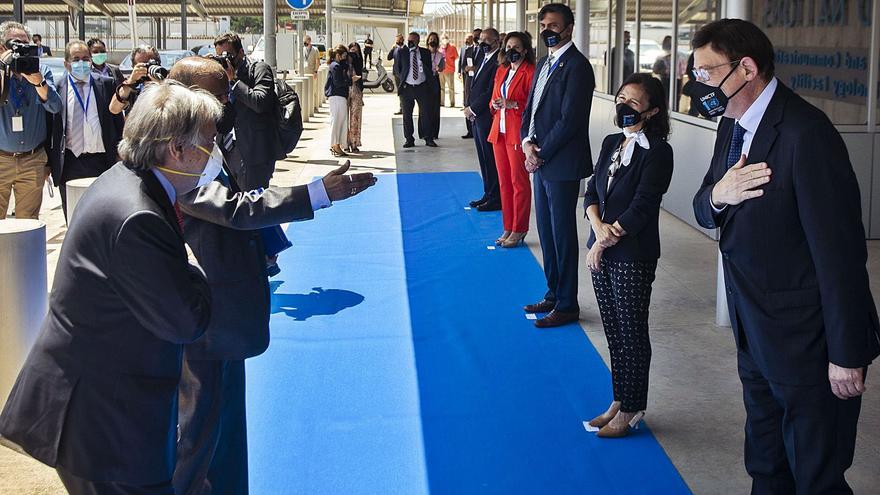 whose_ip's tweet card. El complejo triplicará la plantilla hasta sumar 1.300 trabajadores