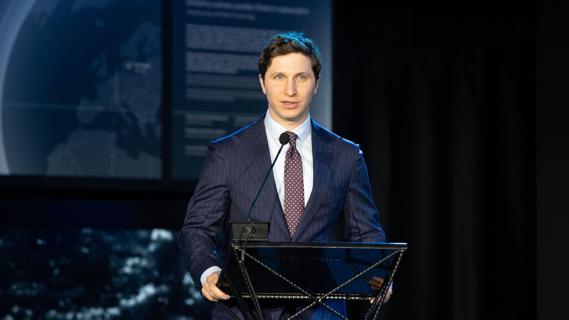 MitkowMateusz's tweet card. „Każdy Polak pracujący w ICEYE kieruje się troską o bezpieczeństwo i potencjał obronny kraju. Fakt, że możemy wnieść realny wkład w rozwój tych zdolności, jest źródłem ogromnej radości i powodem do...