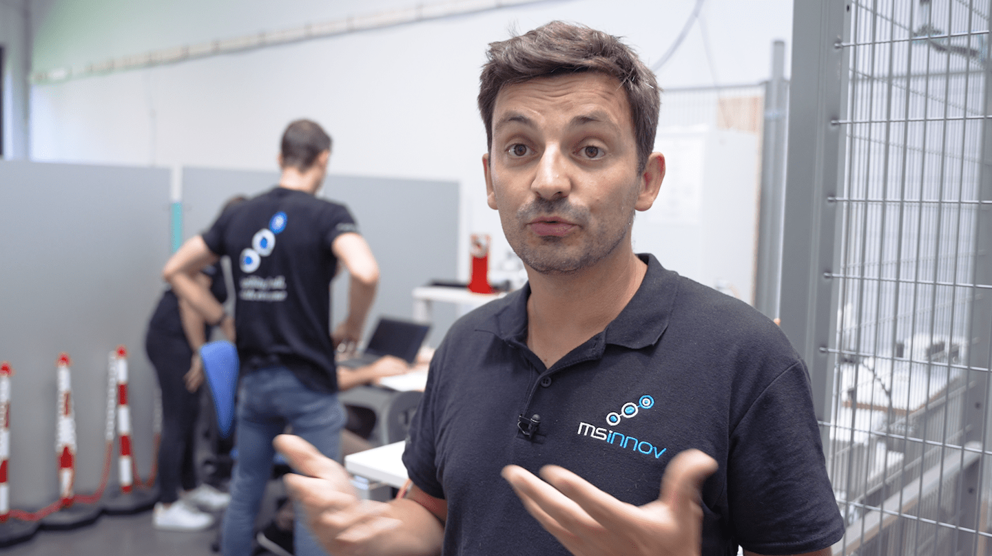 RLDI_Lamy's tweet card. « Le futur passe par la robotisation, si on veut un monde du travail moins pénible ». Ce sont les mots de Théo Rougemont, directeur opérationnel de MS-Innov, entreprise française qui produit le seul...