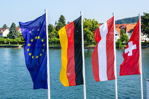 chrislinguist's tweet card. I loved learning German at school. It was the exciting new language that French had unlocked. It was the “beautiful” language – ‘Deutsche Sprache, schöne Sprache’, as my ever-enthusiastic German te…