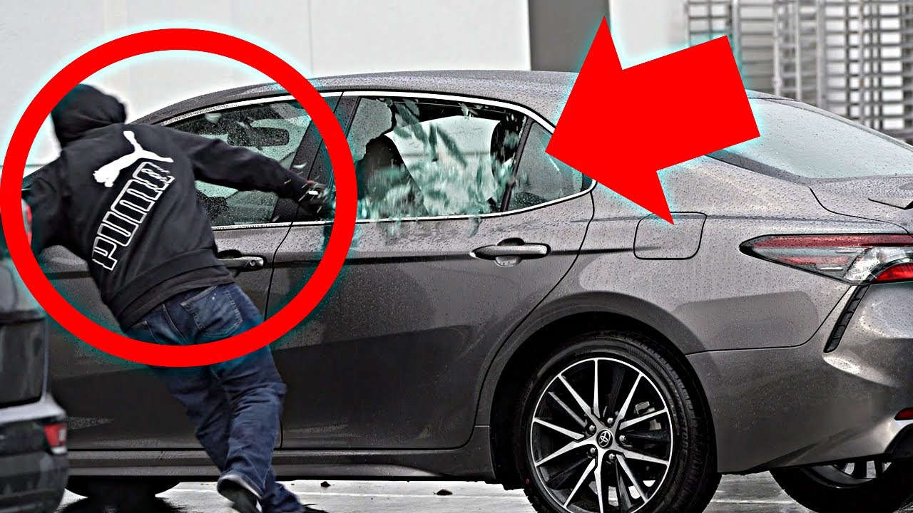 afixfornix's tweet card. Car Thieves vs the Almost Final GlitterBomb 5.0