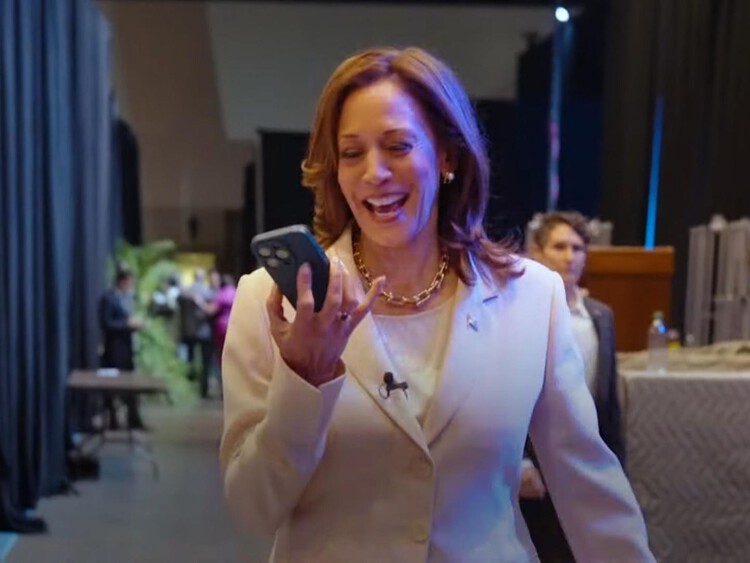 OpenVirtualSTEM's tweet card. Former president Barack Obama told Kamala Harris he "couldn't be prouder" as he endorsed her to replace Joe Biden as the Democratic candidate for the US election.