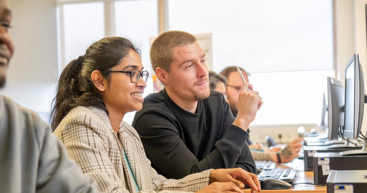 GLACodeLearning's tweet card. Top-level digital skills courses with online delivery