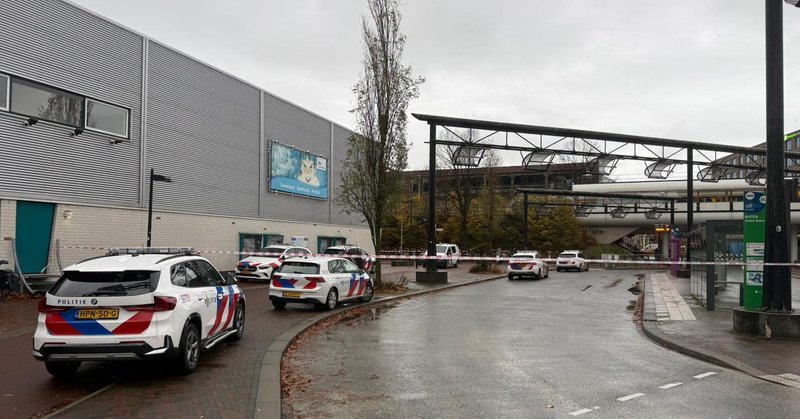 Gewonde bij vechtpartij station Almere Buiten, een persoon aangehouden