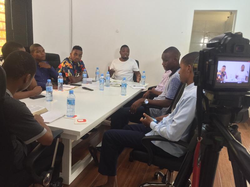 intelitymz's tweet card. Coisas incríveis no mundo dos negócios nunca são feitas por uma única pessoa, e sim por uma equipe Marque já a sua reunião. Temos uma sala de reuniões climatizada por apenas 599 Mts, com wi-fi...