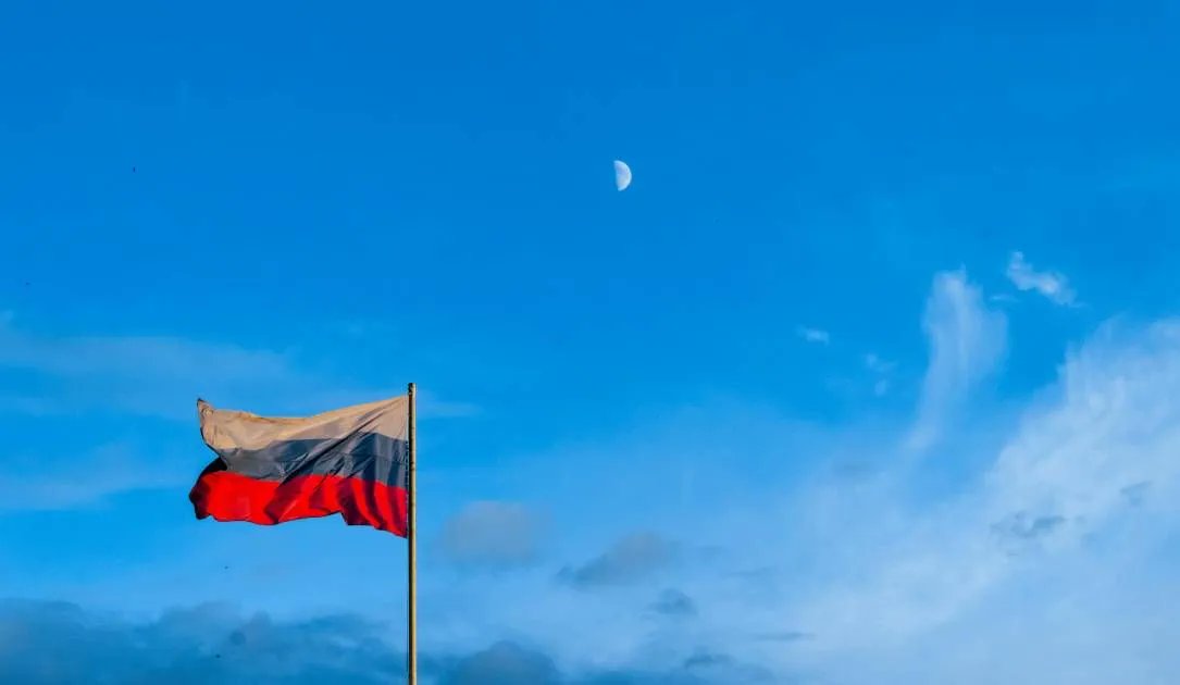 CIDC_Ops's tweet card. Russian insurer VSK is trying to restore services after a major cyberattack damaged its systems, knocking offline its website, mobile app and other services used by millions of customers.