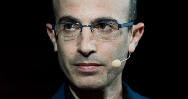 atul_kulkarni's tweet card. In his new book, ‘21 Lessons for the 21st Century’, Harari has gone from his studies of the past and the future to examine the problems of the present.