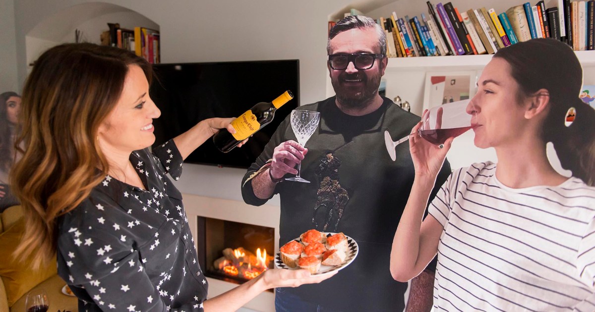 DocuSource's tweet card. Campo Viejo doesn't want you to be lonely anymore.