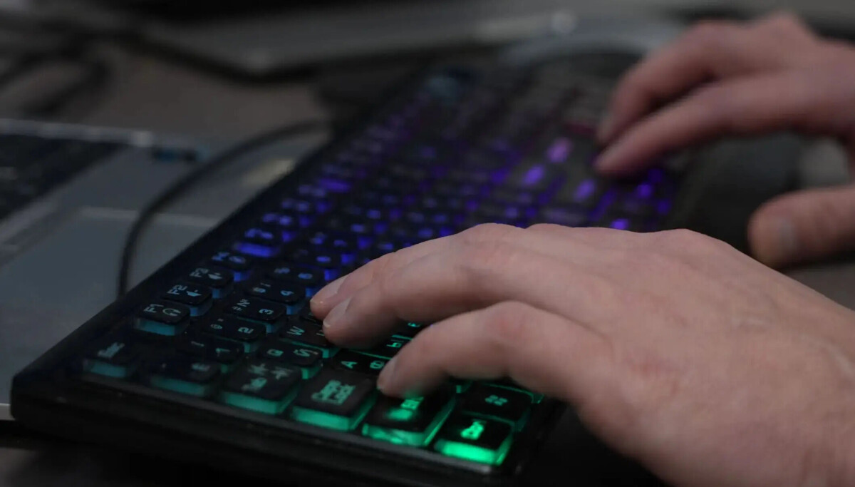 jurrvandalen's tweet card. The World Wide Web is gradually disappearing in Russia — not only as an information technology, but also as a space of freedom. The Russian state today is making great efforts to build its alternat...