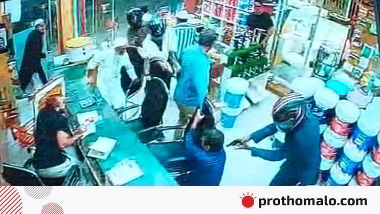 ProthomAlo's tweet card. ঢাকার মিরপুর অঞ্চলের রাজনৈতিক কোন্দল, চাঁদাবাজি, মাদকসহ আধিপত্য বিস্তারের দ্বন্দ্ব থেকে যুবদল নেতা গোলাম কিবরিয়াকে হত্যা করা হয়েছে বলে প্রাথমিকভাবে মনে করছে র‍্যাব।