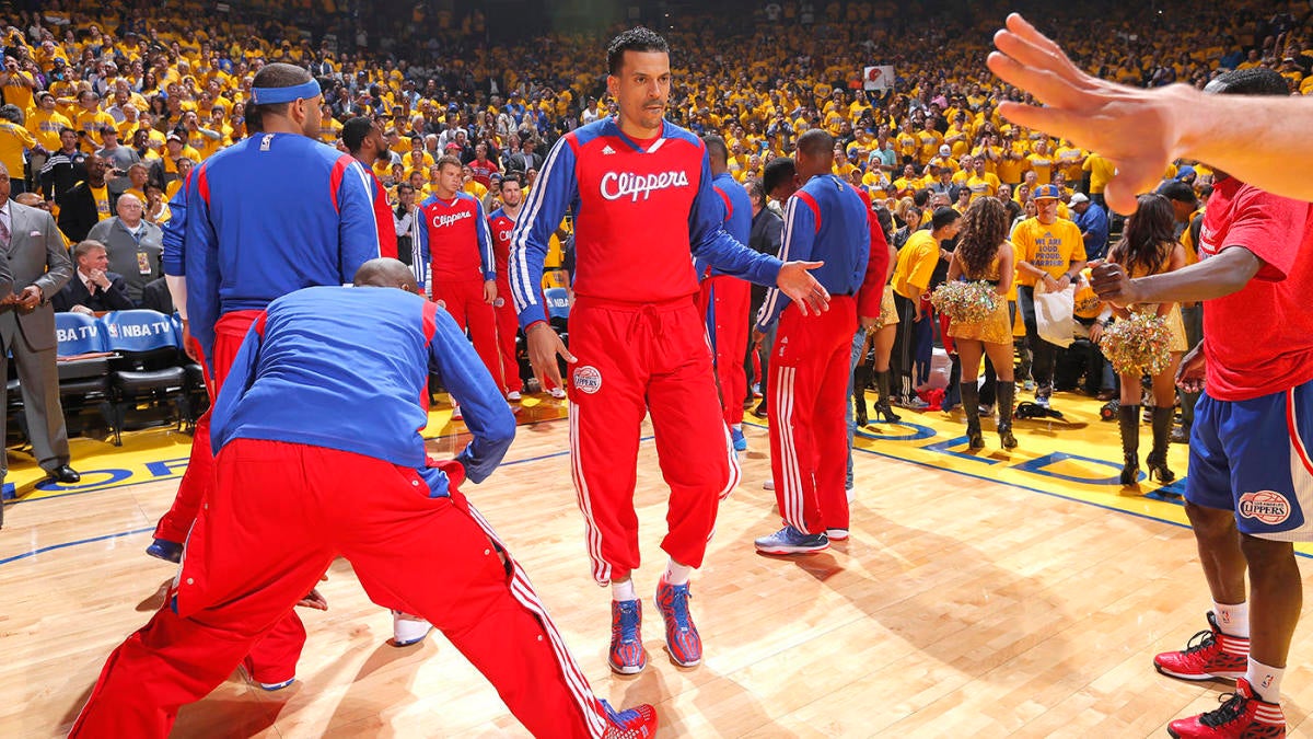 outsidethenba's tweet card. An interview with the ex-Clipper about the disgraced ex-owner, the racial dynamics of pro sports and 'Lob City'