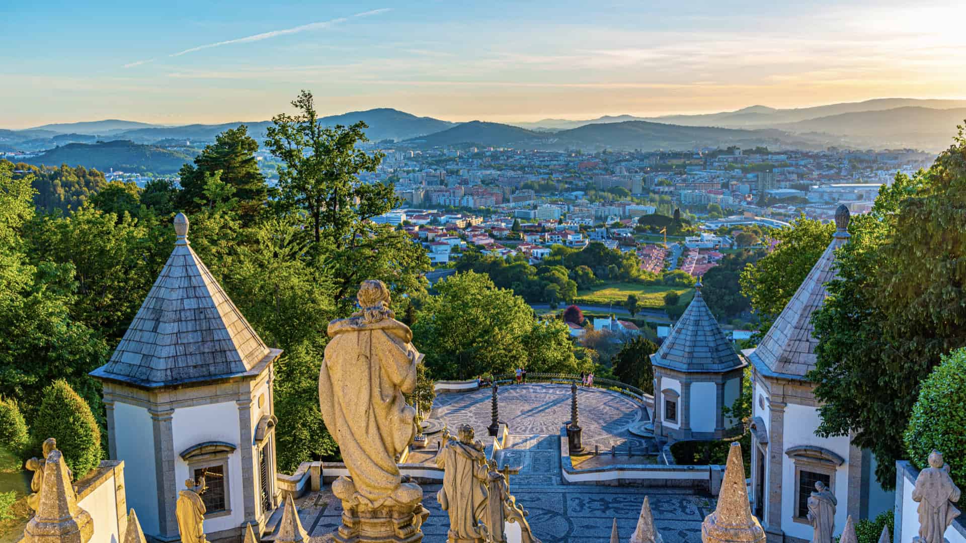 bbrian017's tweet card. Hey there, wanderlust-filled adventurers! Are you dreaming of a new place to call home, even for a while? Well, you're in luck! We've rounded up 17 amazing