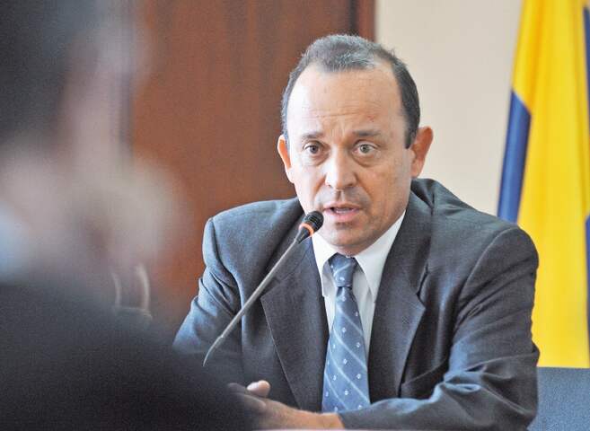 ManuelZamudioA's tweet card. El hermano del expresidente fue condenado a 28 años de prisión por su presunta participación en el grupo paramilitar.