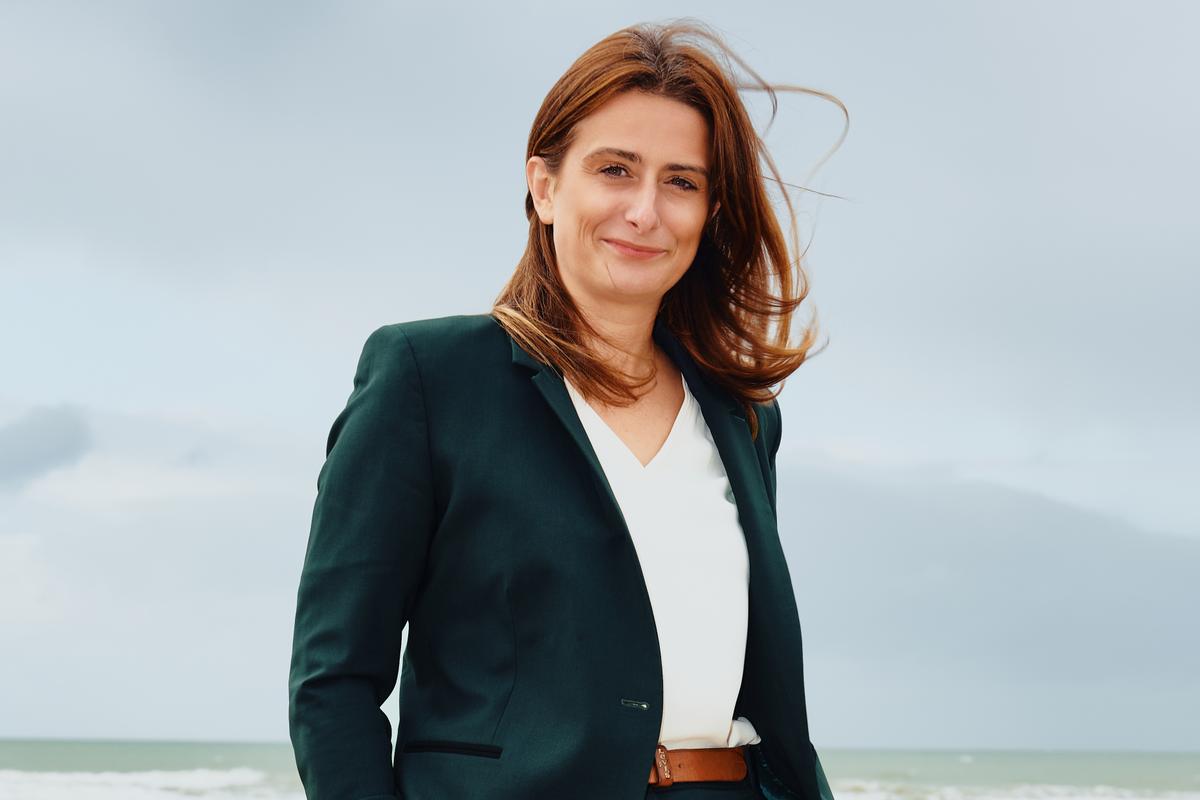 maelthierry's tweet card. La secrétaire nationale des Ecologistes lance officiellement sa campagne pour 2027. Convaincue que seule une gauche unie peut l’emporter, elle appelle à l’organisation d’une primaire et dessine les...