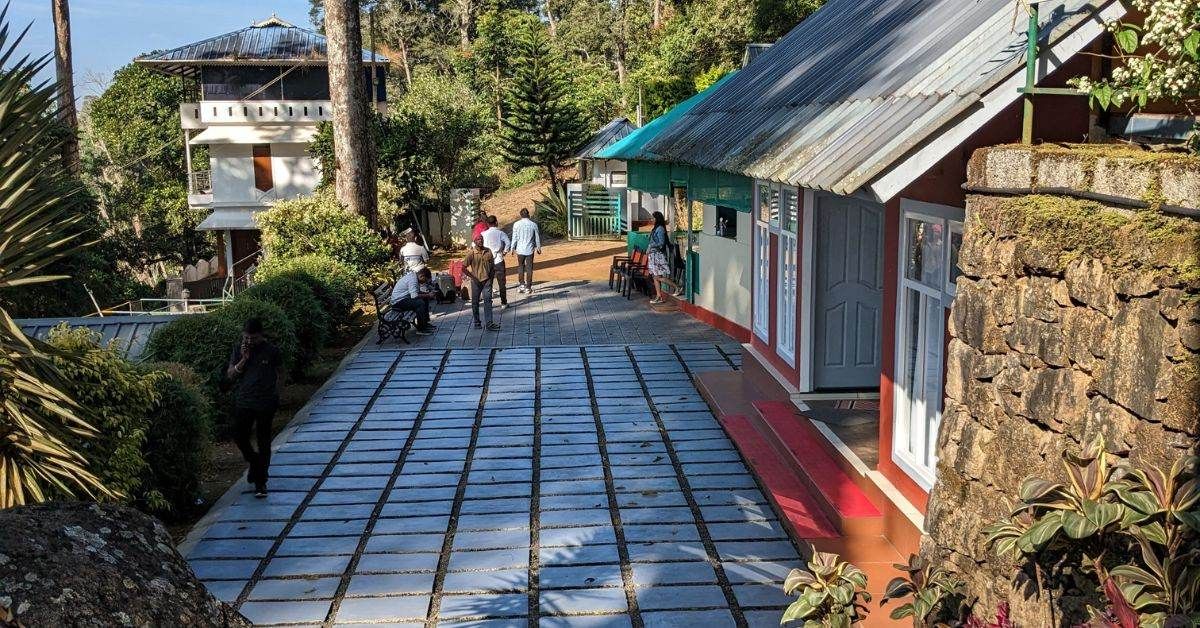 thebetterindia's tweet card. From Kerala to Karnataka, clay tile roofs with coconut wood keep homes cool and lasting — a timeless lesson in sustainable design.