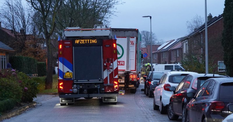 Gevaarlijke lekkende vloeistof in Hoogwoud
