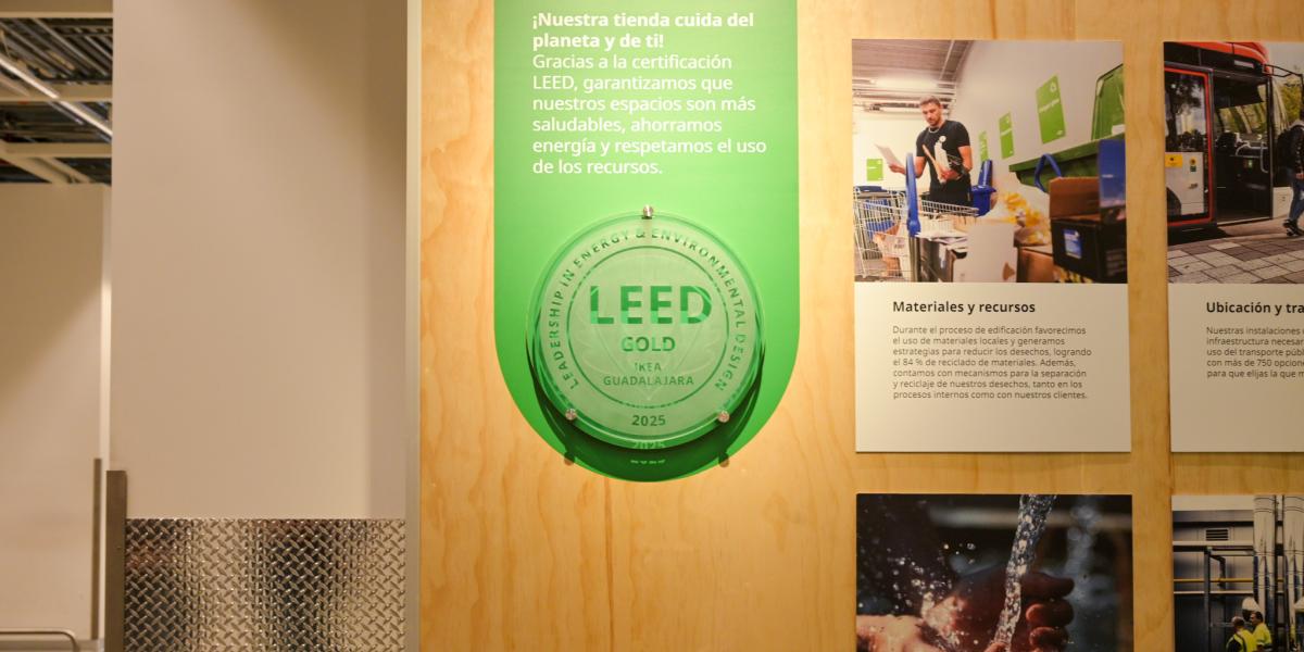 ManuelHerrV's tweet card. La tienda de Jalisco combina eficiencia energética, reutilización de recursos y responsabilidad social.