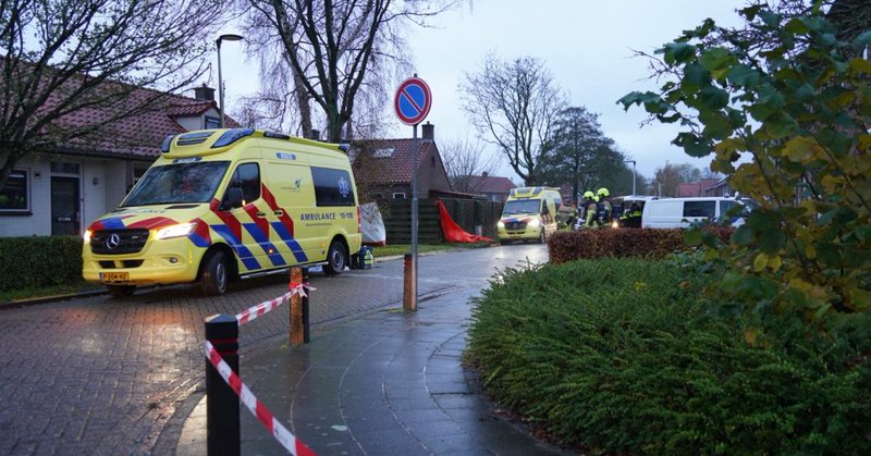 Huis in Hoogwoud afgezet om gevaarlijke stof