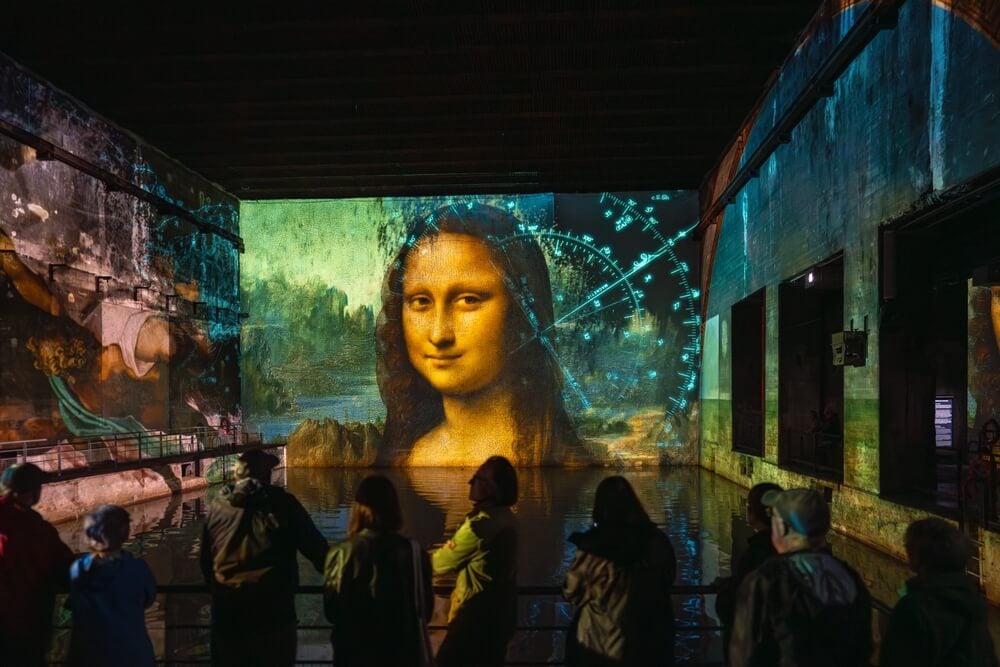 designershire's tweet card. The true art of the future lies in finding harmony between humans and machines