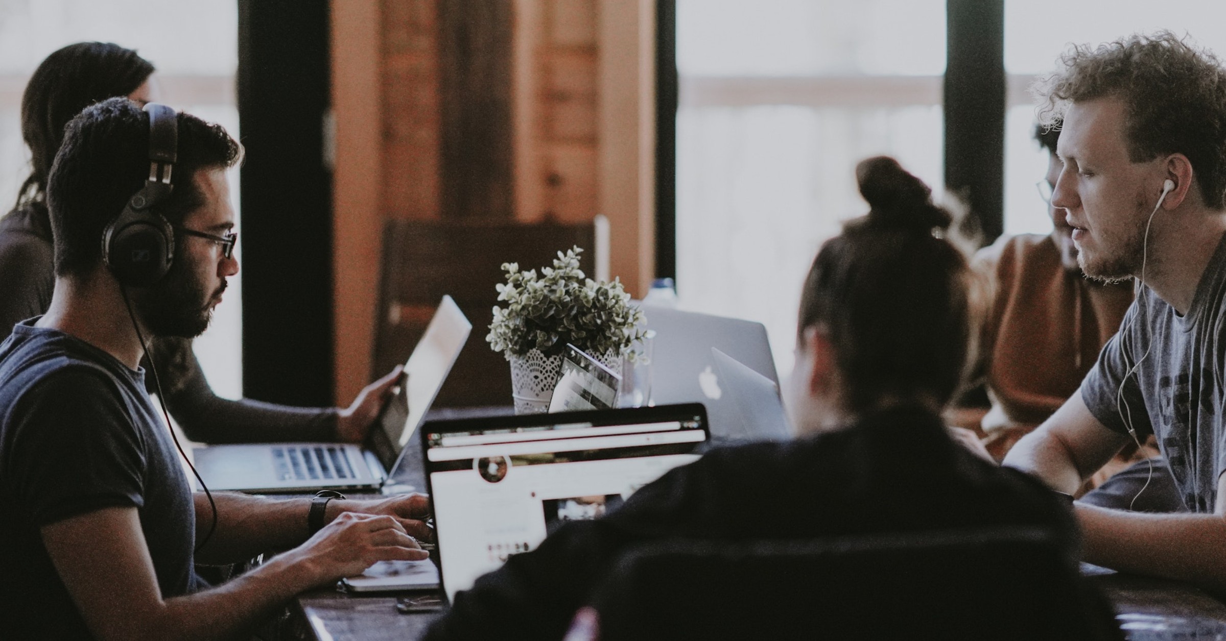 marketplaceshq's tweet card. We're excited to start hosting community coworking days every month for marketplace founders & teams to connect, get more support, & network with others in person.