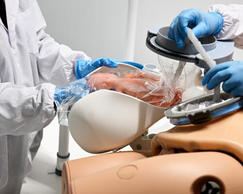 alex_mullock's tweet card. For parents who have buried infants born too soon, a device like the AquaWomb is a miracle in waiting – and an impossible choice