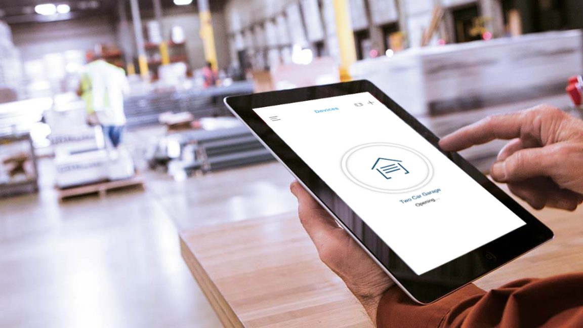 arstechnica's tweet card. Chamberlain packed its app with ads while disabling third-party access.