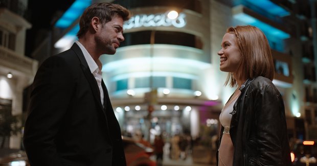 Tweet card summary image