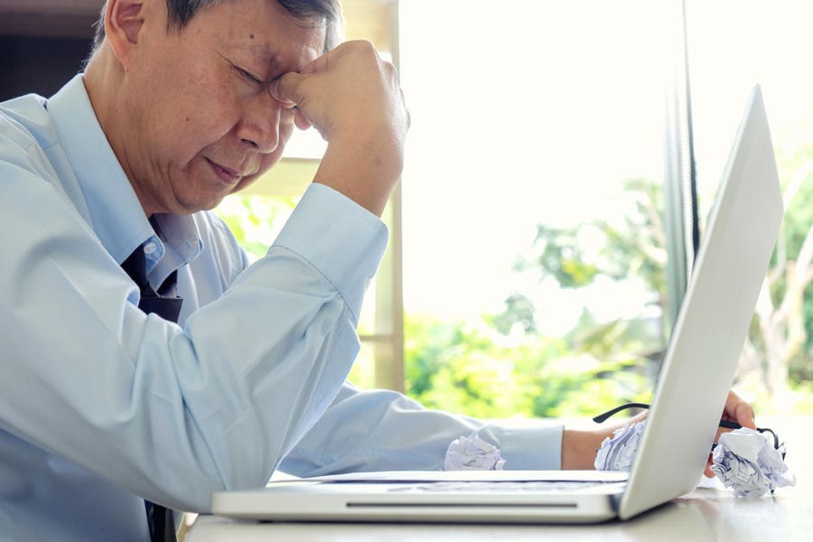 ProgresiveChiro's tweet card. Sitting time and activity levels found in those who sat for more than 8 hours a day with no physical activity had a risk of dying similar to the risks of dying posed by obesity and smoking. That’s...