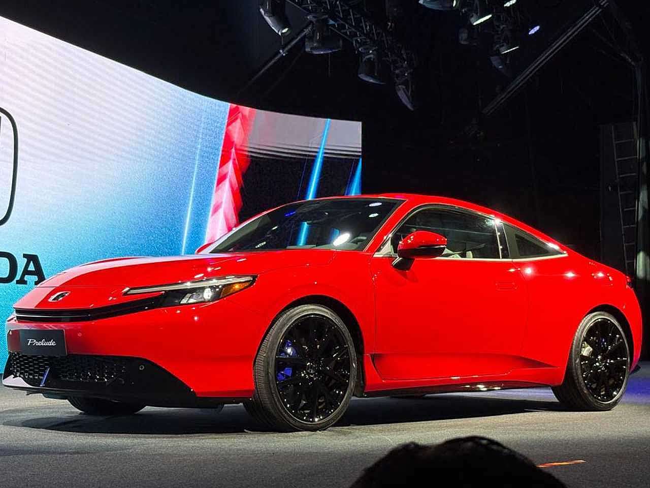 autoobr's tweet card. Modelo híbrido combina potência, eficiência e recursos de direção inspirados no Type-R