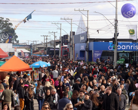 JC_RS's tweet card. Clima ameno colaborou para atrair os visitantes