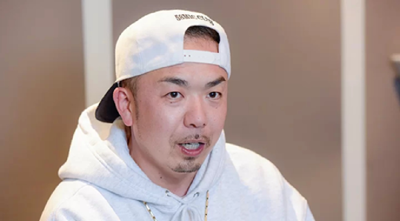 theaudience10's tweet card. フリースタイルでのラップバトルを得意とし、数々の大会で王座を獲得してきたラッパーの晋平太さん。交流のあった漢さん、札幌のギャグ男さんらが5日、相次いで晋平太さんの「死亡」について触れたことで、ファンを中心にネットで大きな話題となっている。晋平太さんは東京都東村山市出身のラッパー。2005年にB-BOY PARK MC